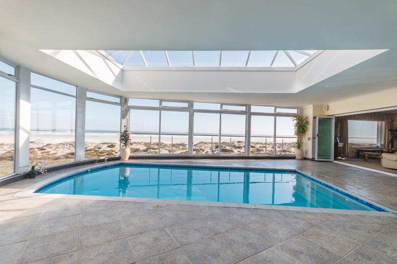 2 Bedroom Property for Sale in Van Riebeeckstrand Western Cape